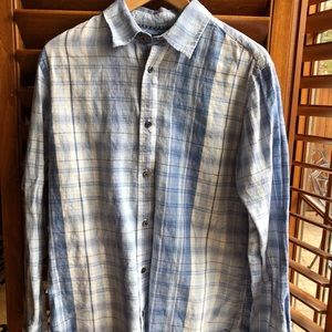 Men’s Banana Republic Linen/Cotton Button Down Top